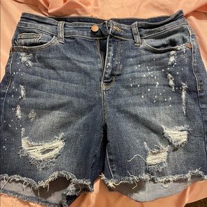 Judy blue shorts